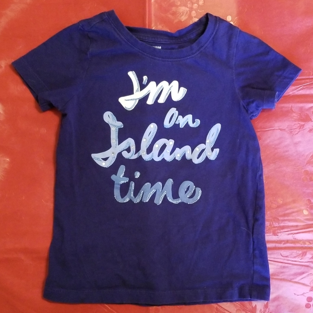 Tee w/ rhinestones